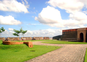 Форте-ду-Каштелу (Forte do Castelo) в Белене, Бразилия – фотографии Бразилии
