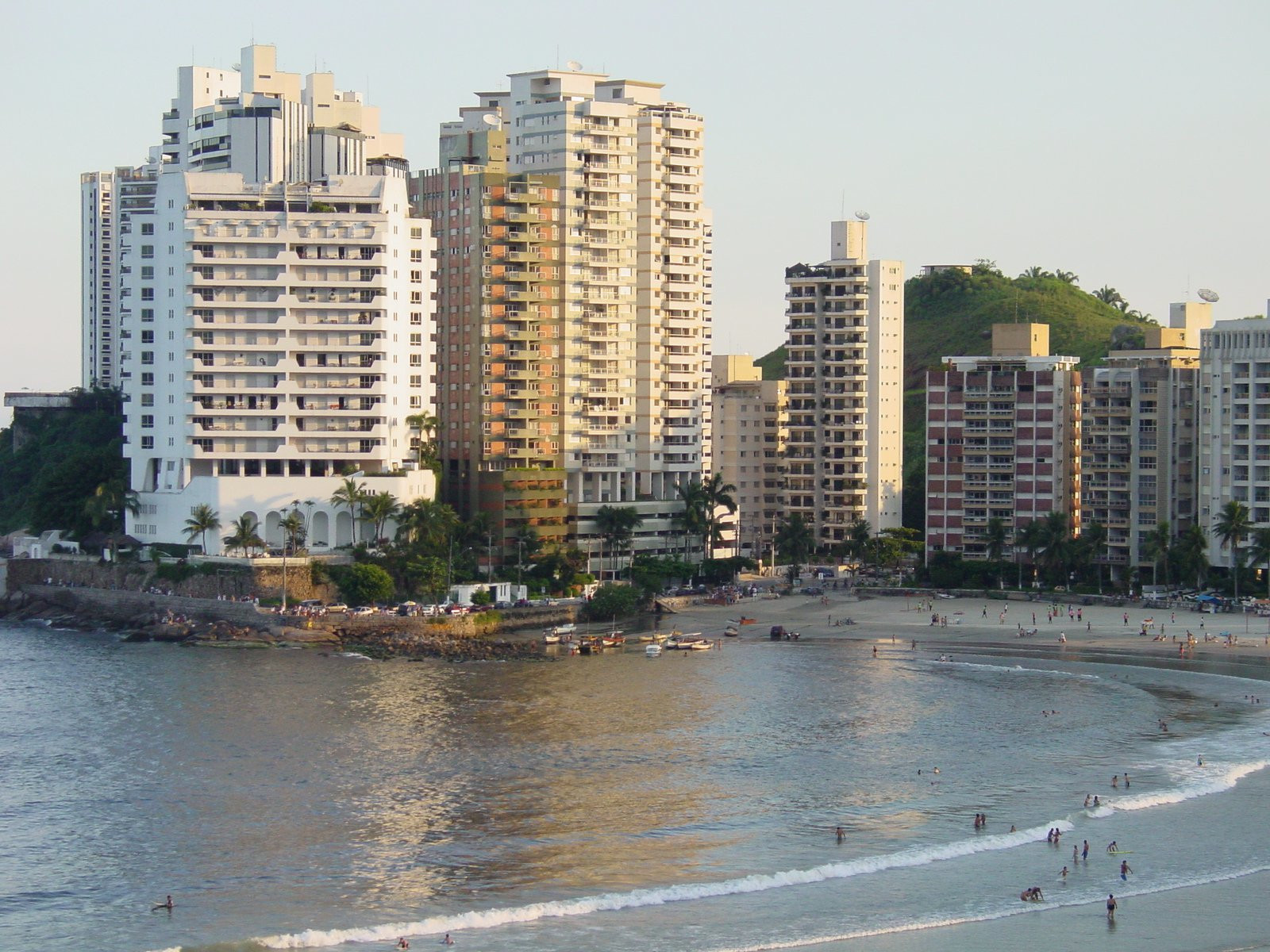 Отели в Гуаружа, Бразилия – фотографии Бразилии