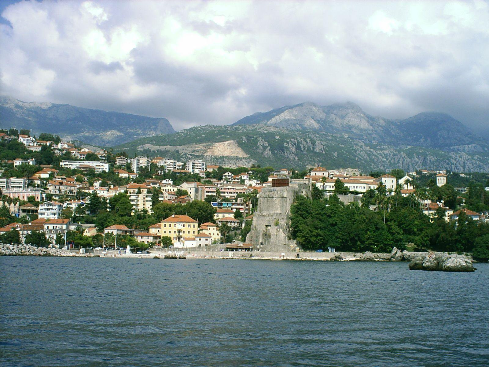 Море в Херцег-Нови, Черногория. Фото 21 – фотографии Черногории