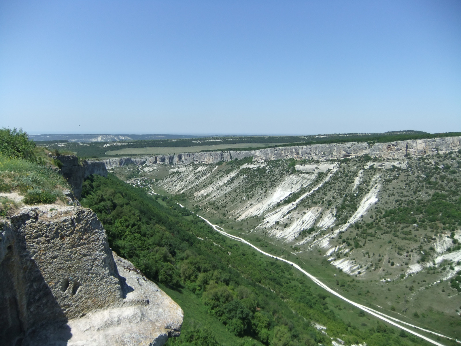 Окрестности Бахчисарая, Крымский полуостров. Фото 1 – фотографии России