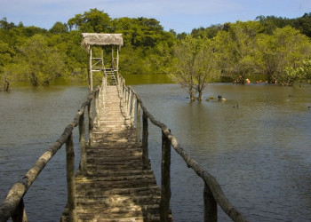Озеро в Ольгин провинция, Куба – фотографии Кубы