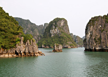 Бухта Халонг (Halong Bay) – фотографии Вьетнама