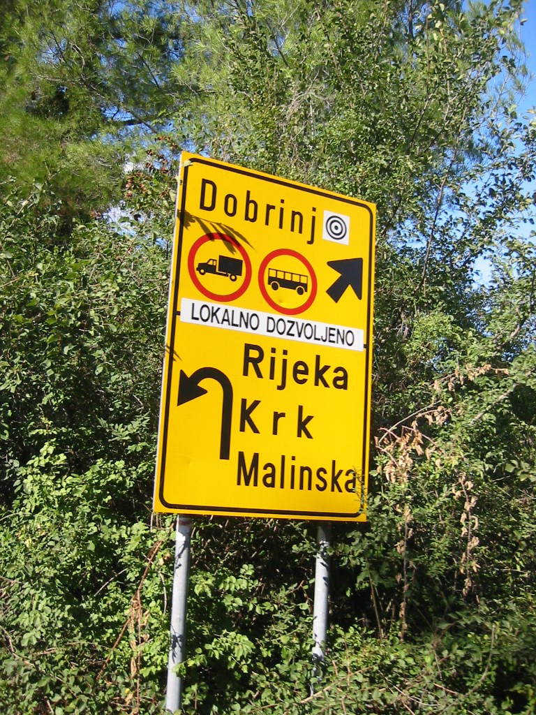 Указатель в Добринь, Хорватия – фотографии Хорватии