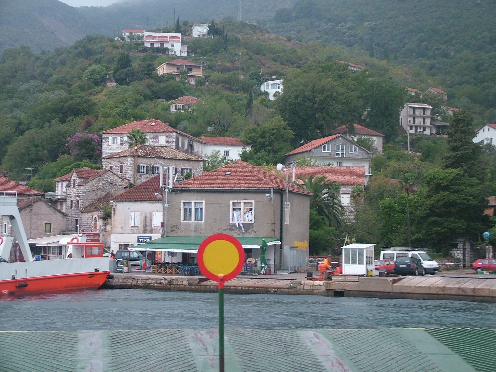 Набережная в Тиват, Черногория. Фото 8 – фотографии Черногории