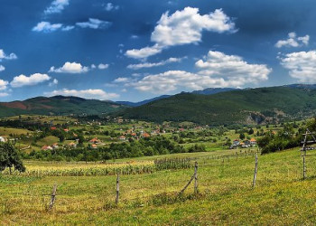 Поля в Беране, Черногория – фотографии Черногории