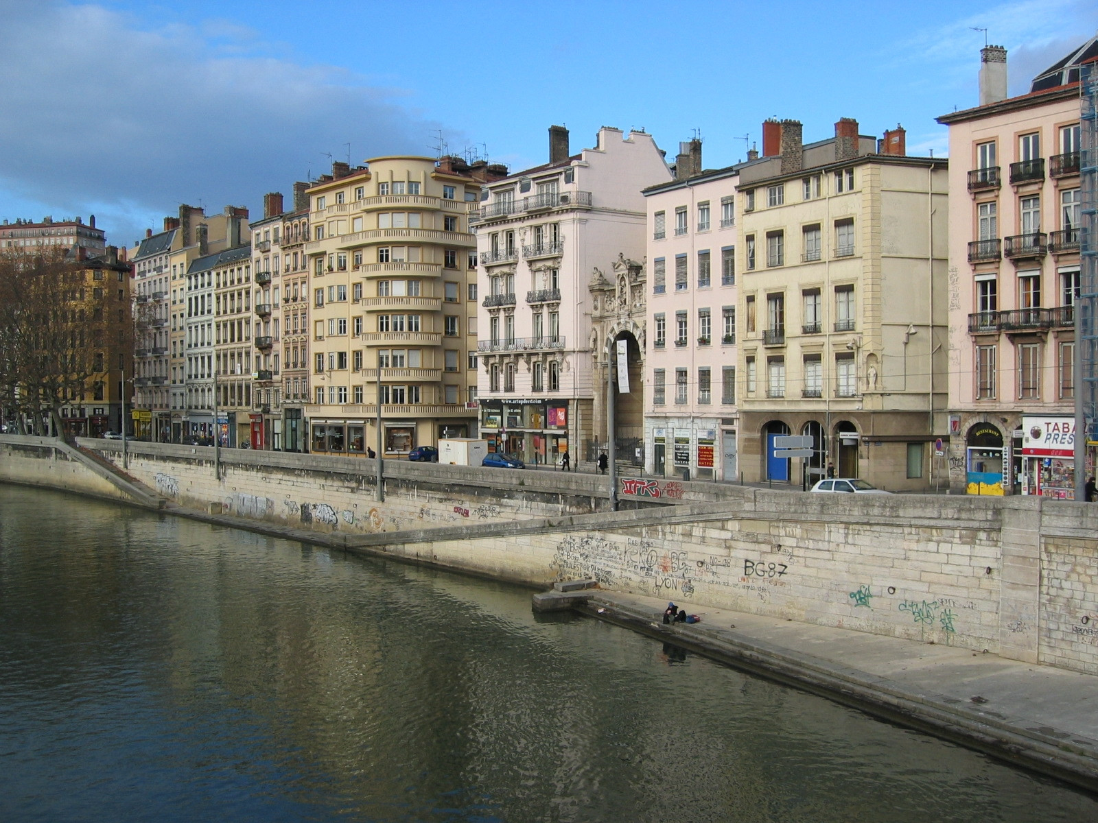 Набережная в Лионе, Франция. Фото 3 – фотографии Франции