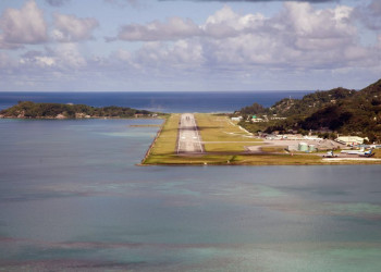 Аэродром на острове Маэ, Сейшелы – фотографии Сейшельских островов