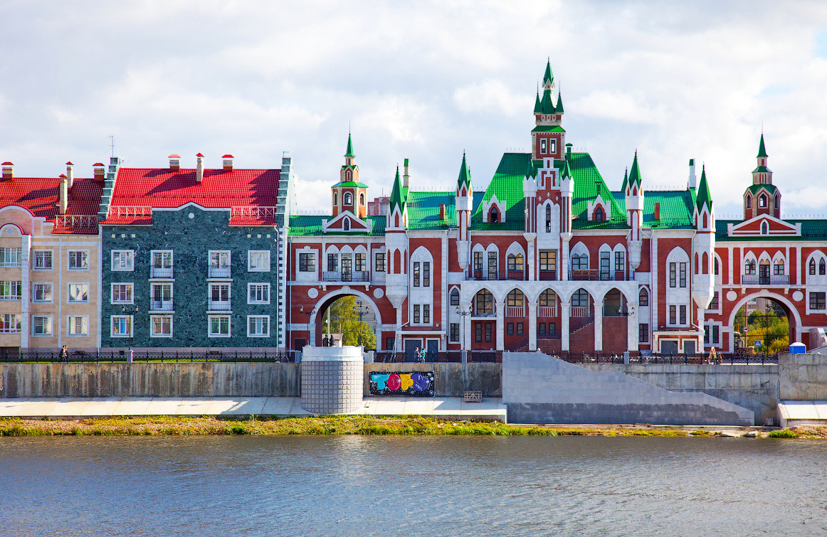 Набережная Брюгге в городе Йошкар-Ола. Фото 1 – фотографии России