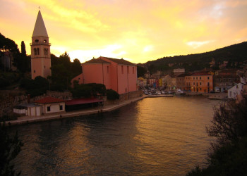 Вечер в  Вели-Лошинь, Хорватия – фотографии Хорватии