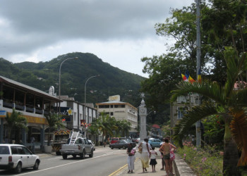 Улица на острове Маэ, Сейшелы. Фото 3 – фотографии Сейшельских островов