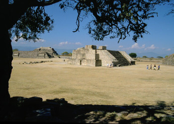 Доколумбовое поселение Монте-Альбан (Monte Alban). Фото 6 – фотографии Мексики