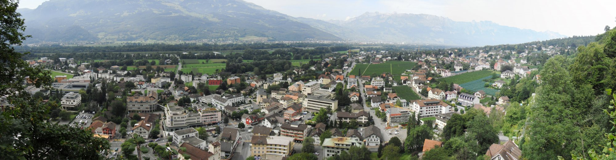 Вадуц, Лихтенштейн, фото № 70529 – фотографии Лихтенштейна