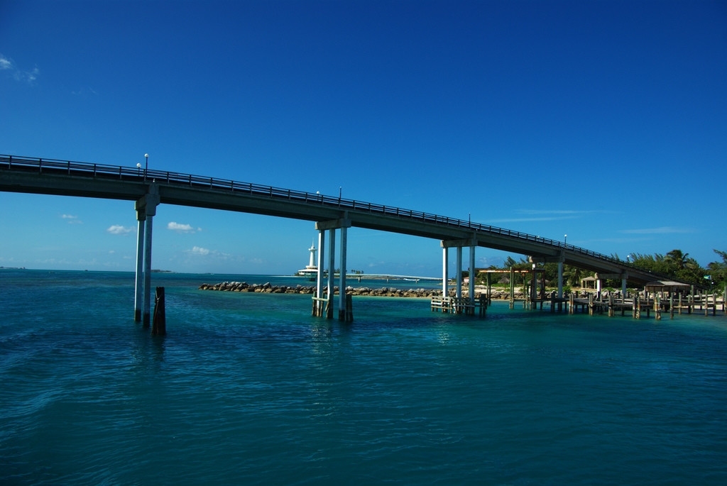 Мост в Нью-Провиденс, Багамские острова. Фото 4 – фотографии Багамских островов