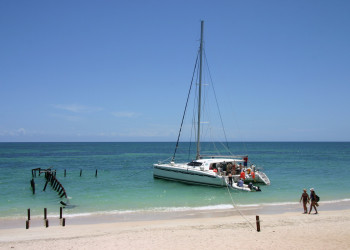 Туристы на Яхте в Тринидаде, Куба. Фото 1 – фотографии Кубы