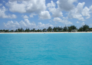 Море на острове Сан-Сальвадор, Багамские острова. Фото 4 – фотографии Багамских островов