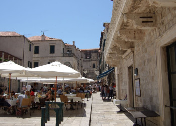 Кафе на площади в Дубровнике, Хорватия. Фото 3 – фотографии Хорватии