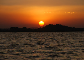 Закат на озере Тана, Эфиопия – фотографии Эфиопии