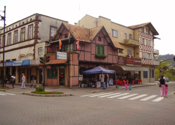 Улица в Блуменау, Бразилия. Фото 3 – фотографии Бразилии