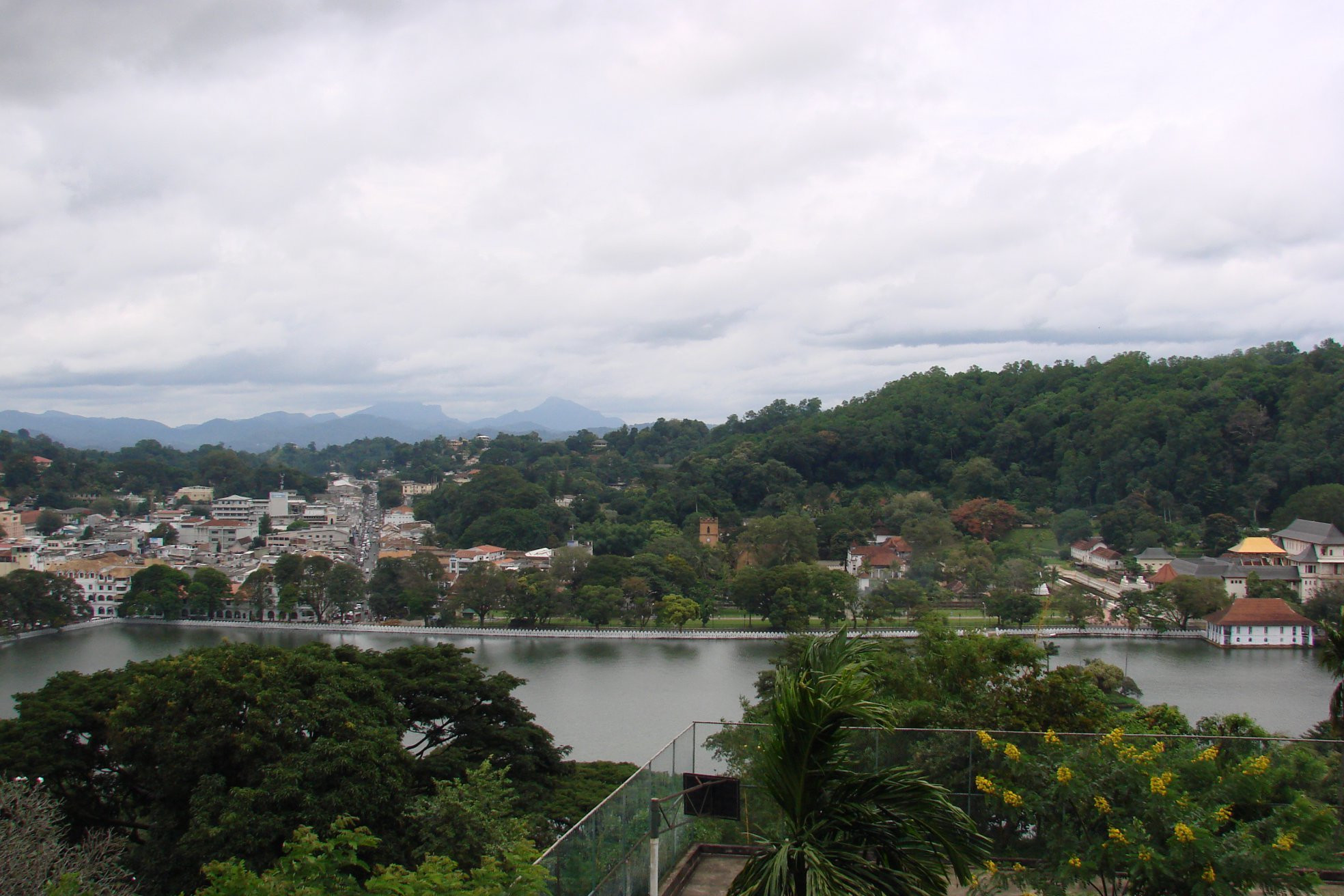 Канди, Шри-Ланка, фото № 51318 – фотографии Шри-Ланки