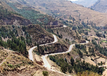 дорога к древней крепости – фотографии Перу