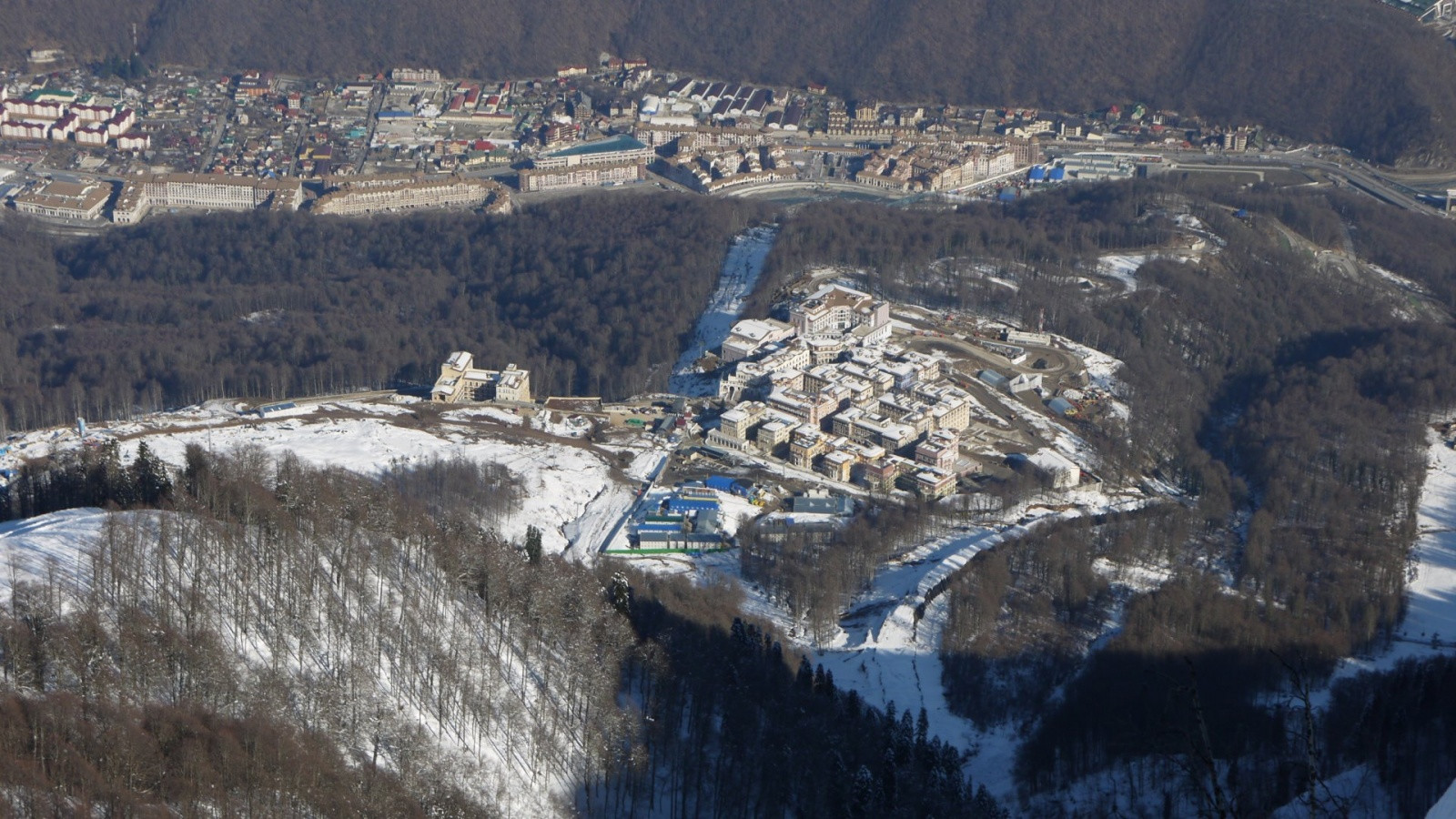 Вид с Горной Карусели на Нижний и Верхний Горки Город – фотографии России