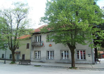 Дома в Цетине, Черногория. Фото 3 – фотографии Черногории