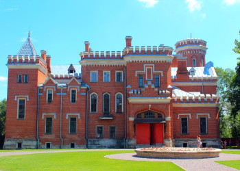 Дворец Ольденбургских в Рамонском районе – фотографии России