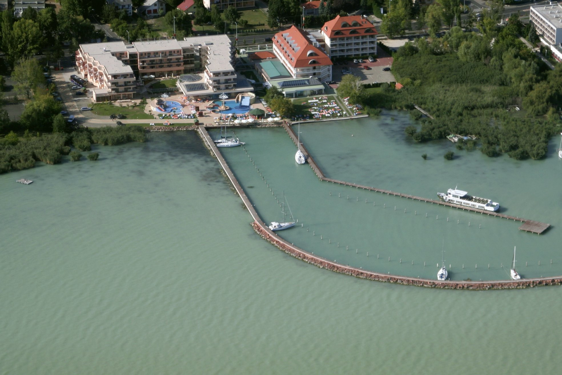 Балатонфюред, Балатон озеро, Венгрия, фото № 69851 – фотографии Венгрии