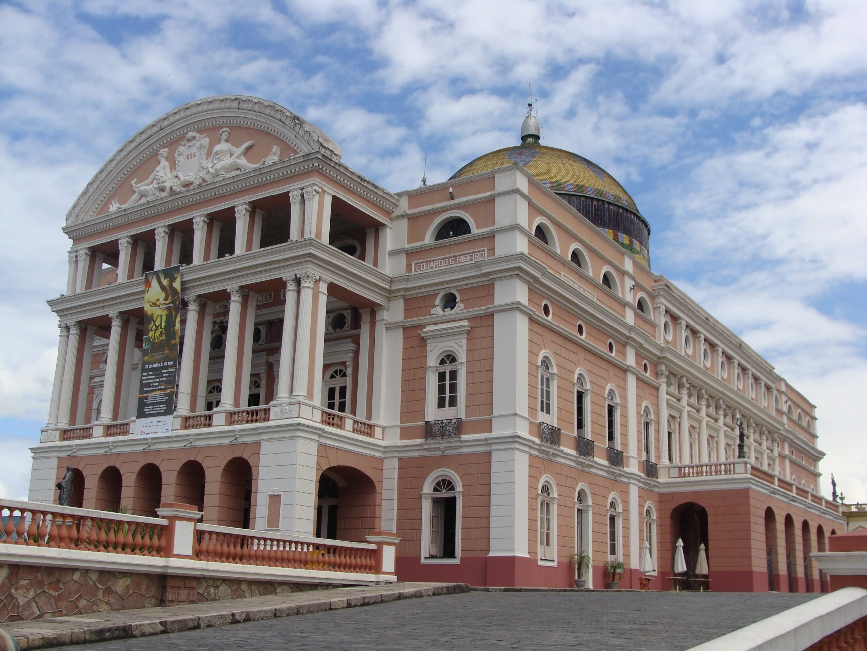 Оперный театр Амазонии в Манаусе, Бразилия. Фото 1 – фотографии Бразилии