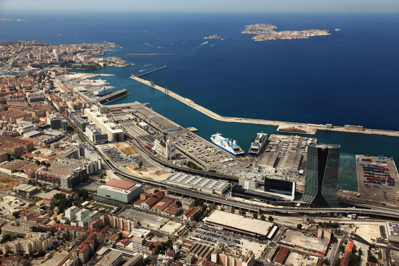 Портовая часть Марселя – фотографии Франции