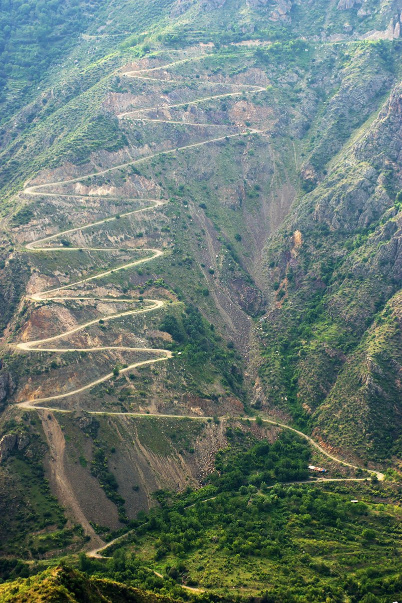 Дорога в горах Армении. Фото 1 – фотографии Армении