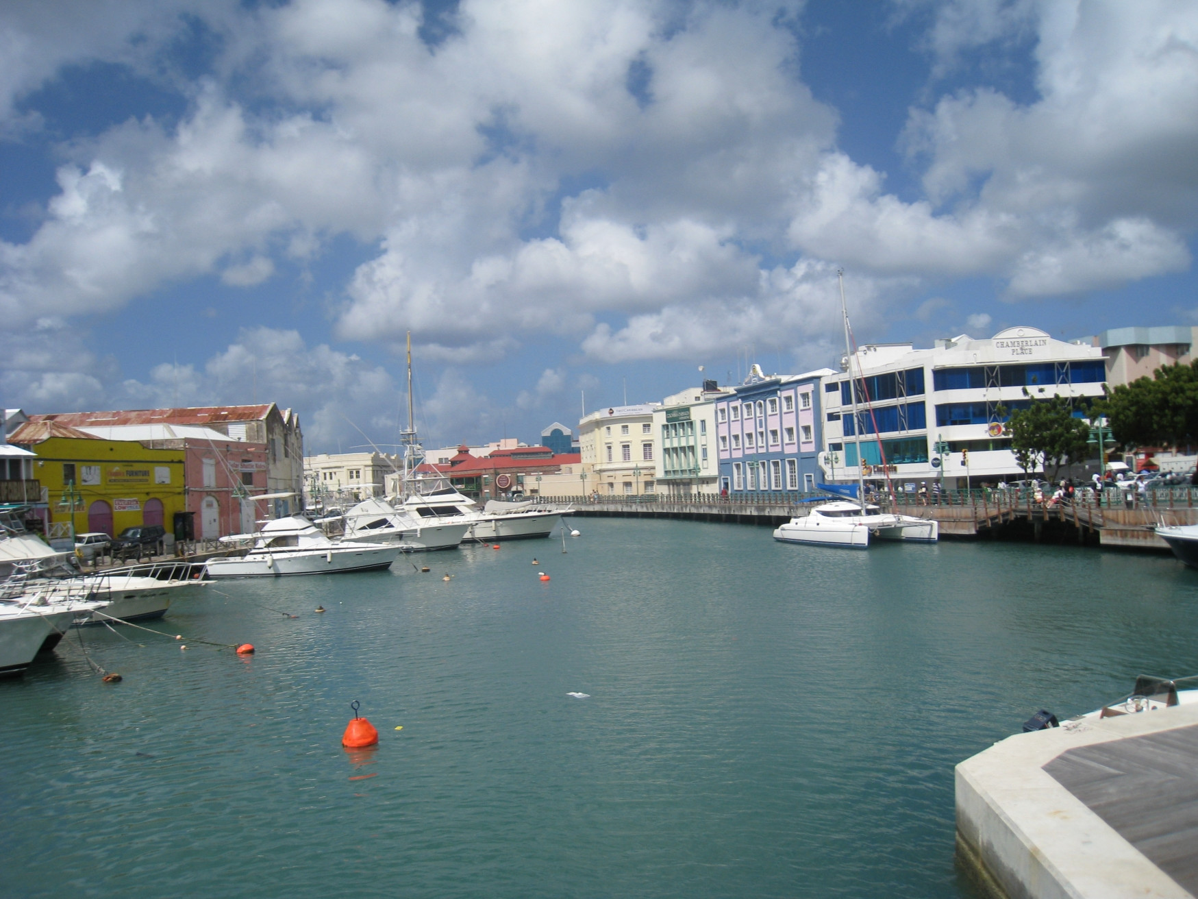 Яхты и катера в Бриджтауне, Барбадос. Фото 1 – фотографии Барбадоса