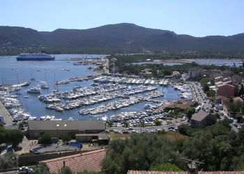 Панорамный вид в Порто-Векьо, Франция. Фото 3 – фотографии Франции