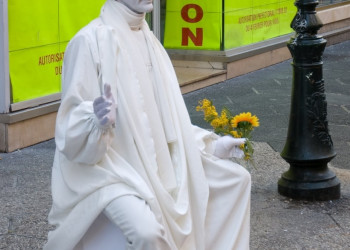 Скульптура в Ницце, Франция. Фото 1 – фотографии Франции