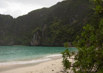 Пляж на острове Пхи-Пхи-Лех, Тайланд. Фото 4 – фотографии Таиланда