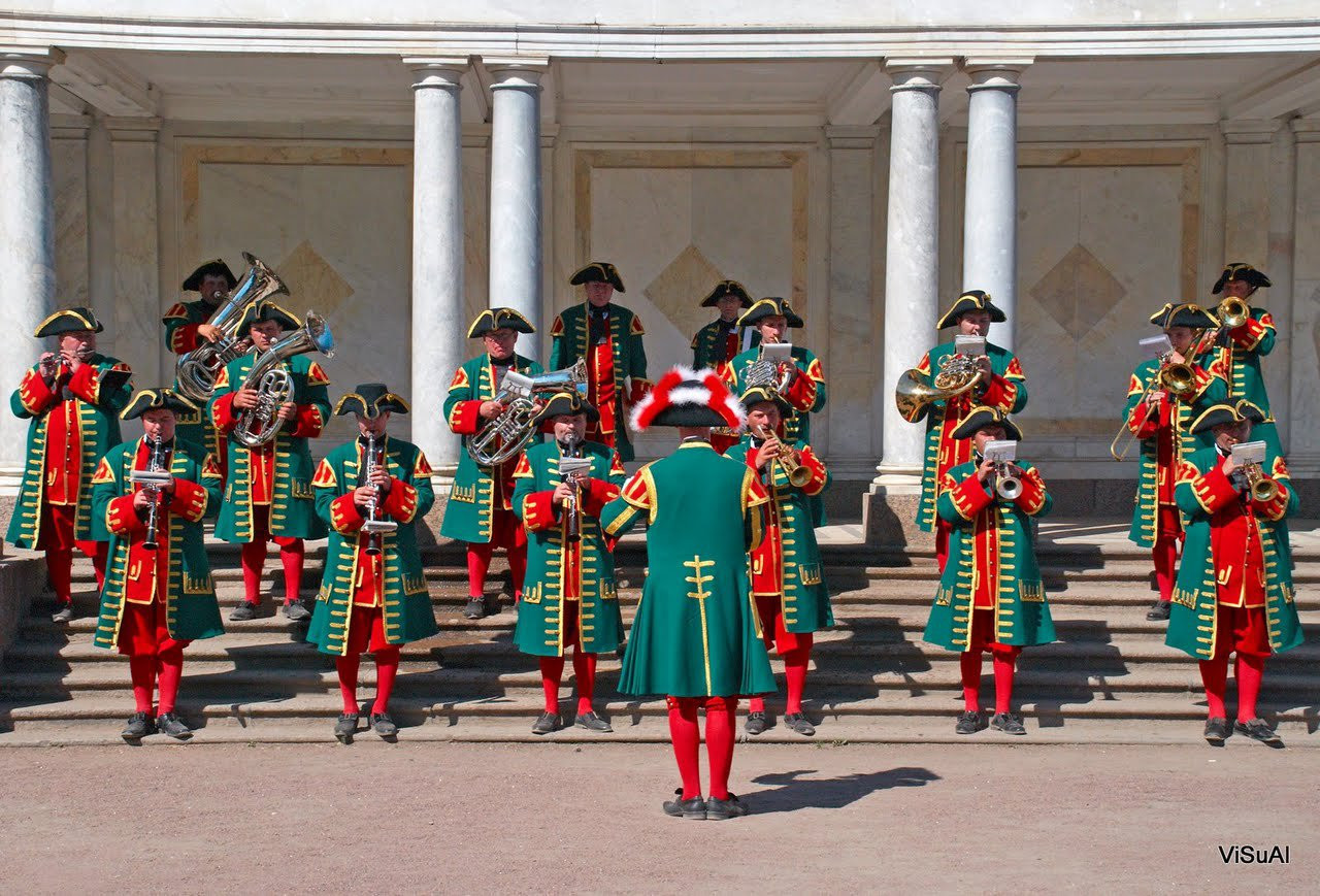 Праздник в Петергофе, Россия – фотографии России