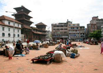 Торговцы на площади Дурбар – фотографии Непала