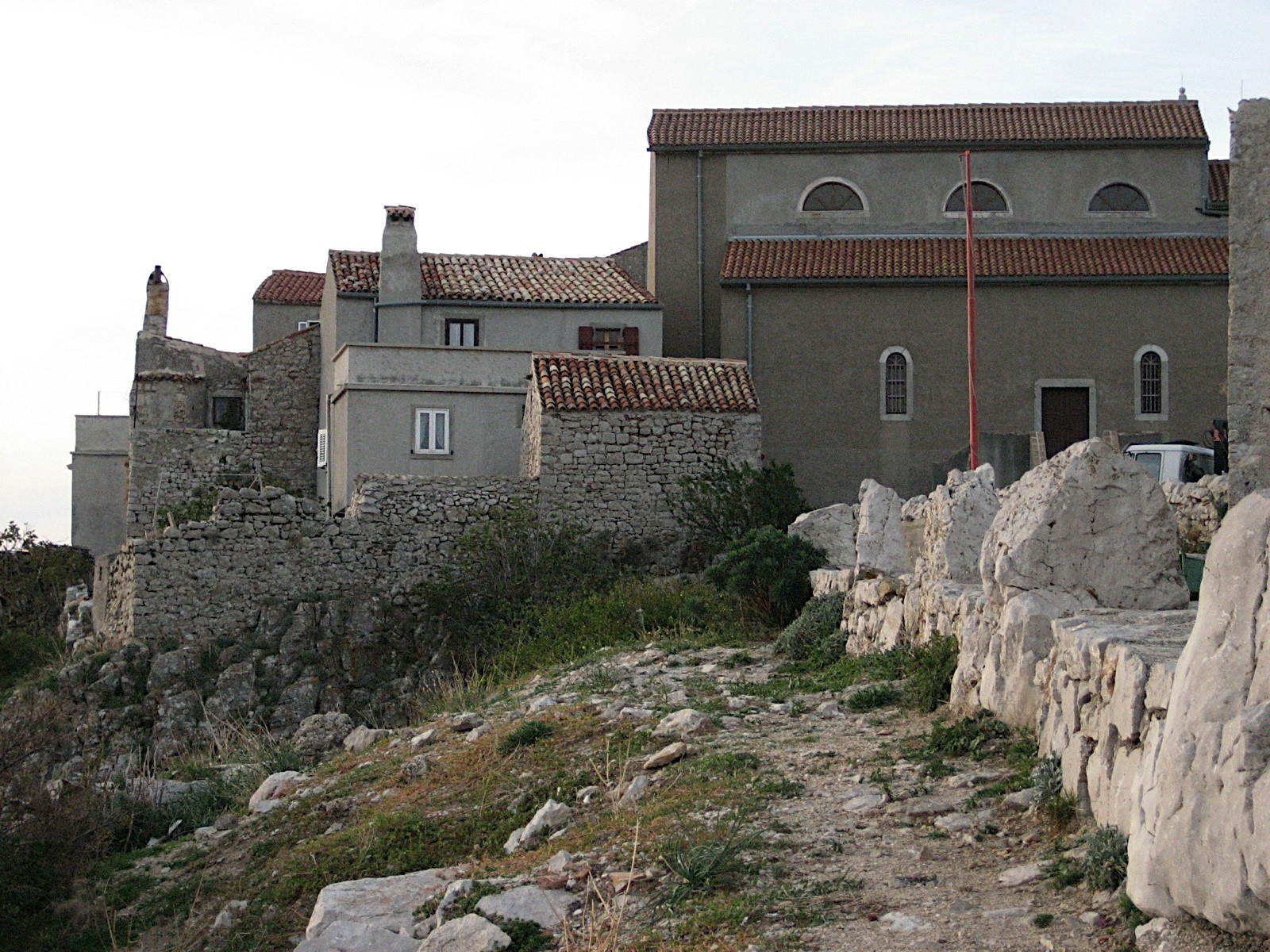 Дома в Лубенице, Хорватия – фотографии Хорватии