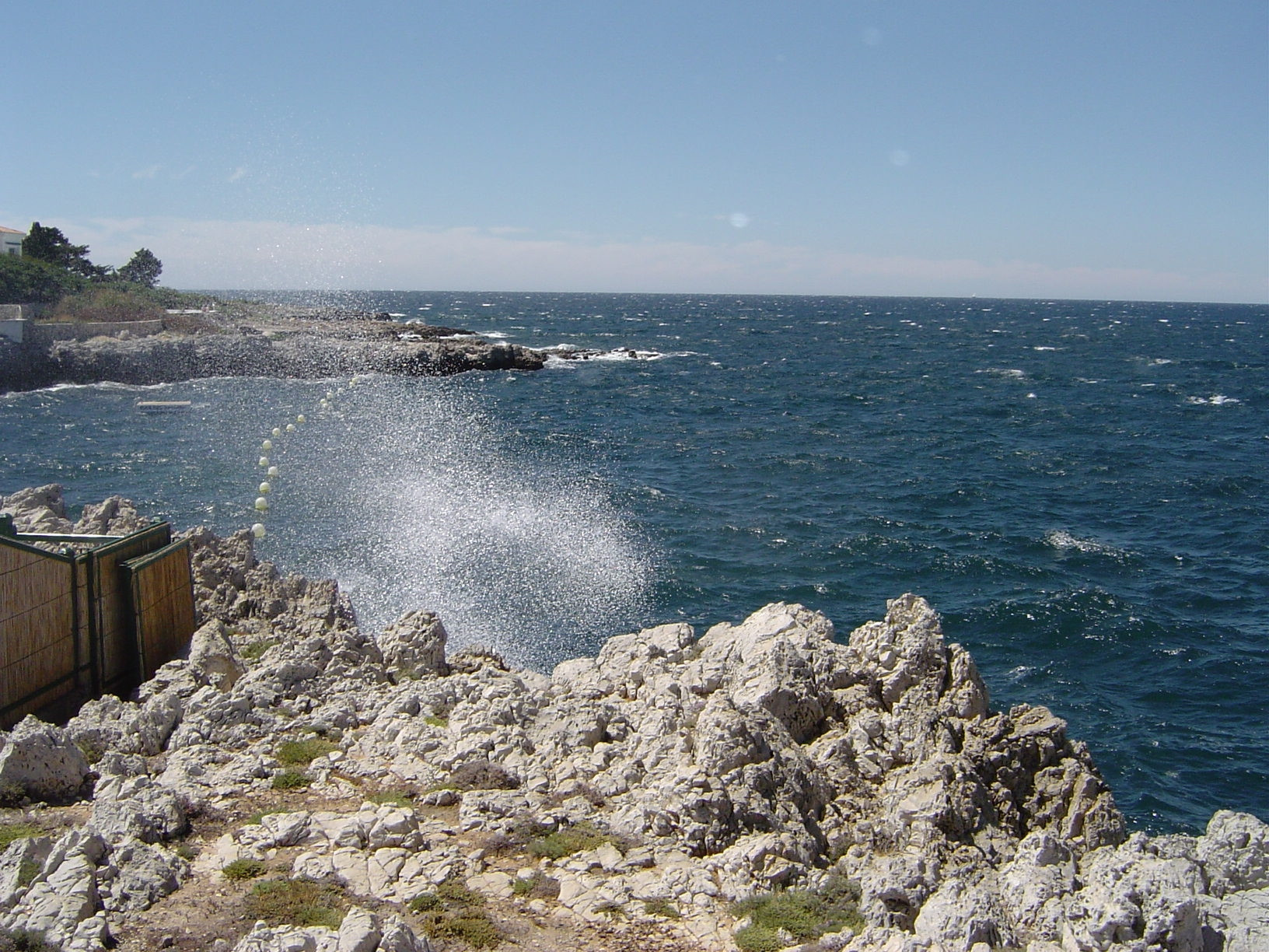 Море в Жуан-ле-Пен, Франция. Фото 7 – фотографии Франции