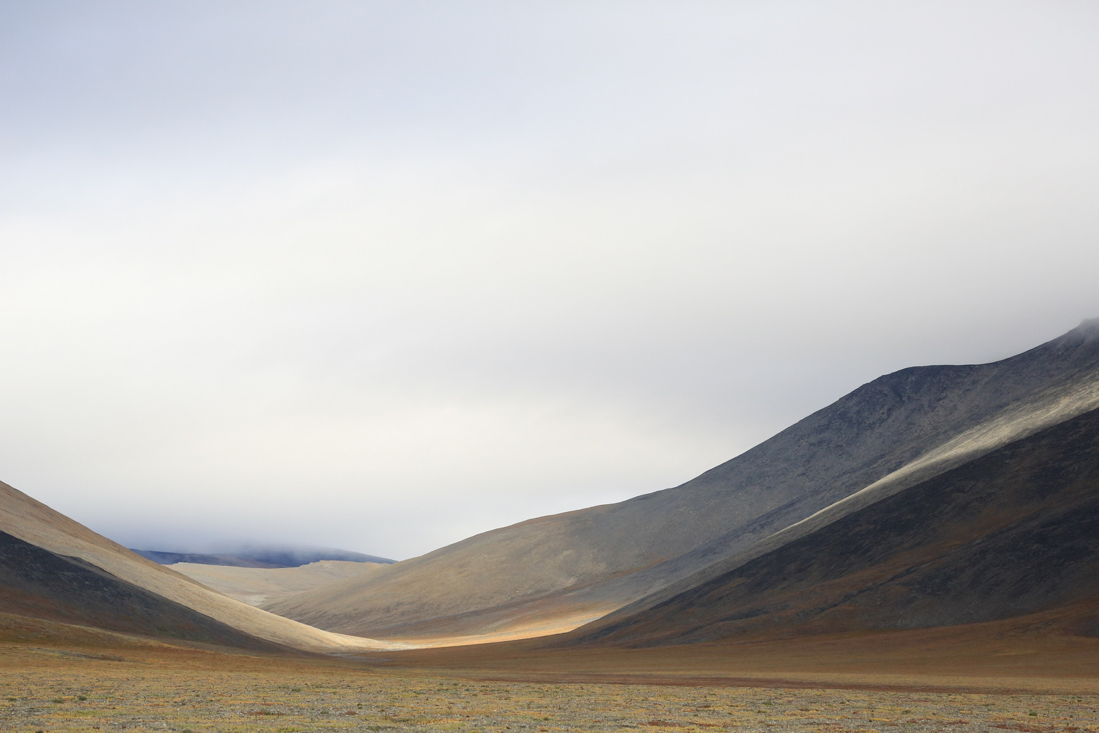 Красивый пейзаж острова Врангеля, Чукотка – фотографии России