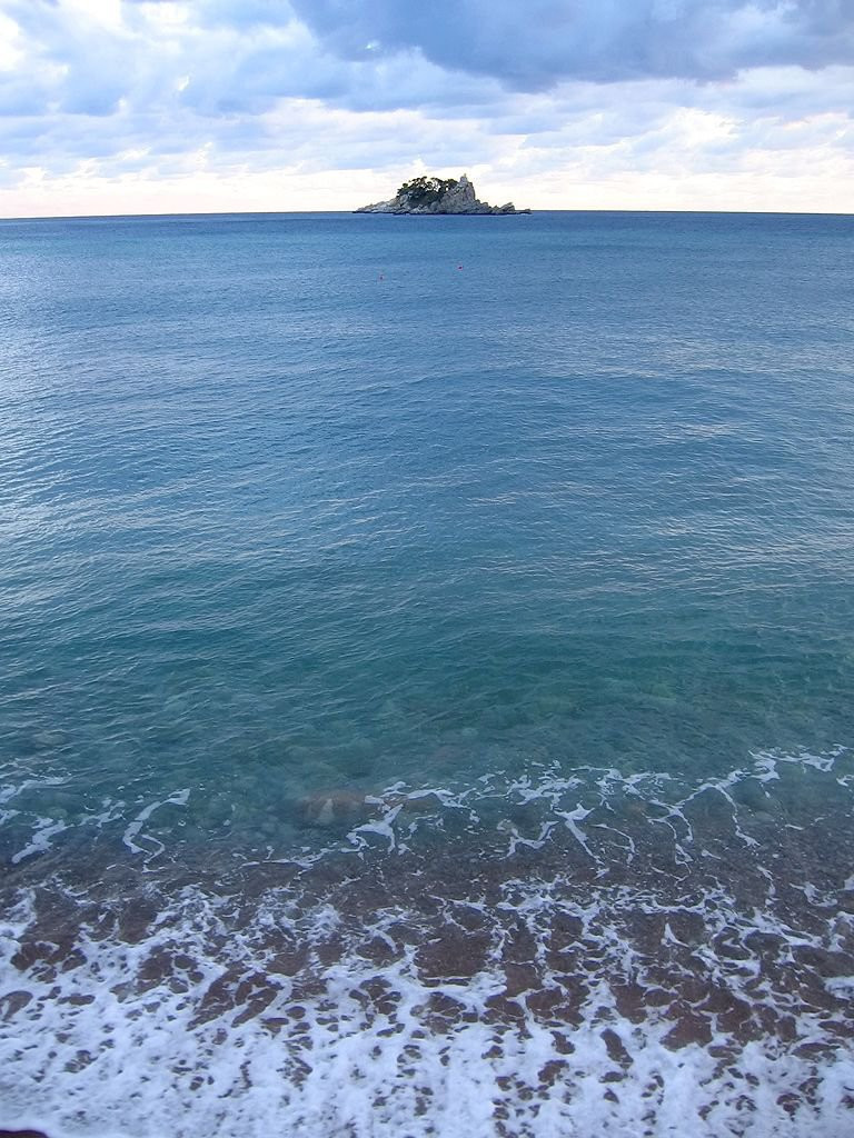 Море в Петровац, Черногория. Фото 9 – фотографии Черногории