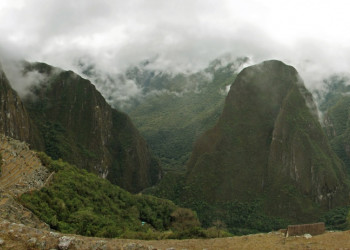 гора Уайна-Пикчу в Мачу-Пикчу – фотографии Перу