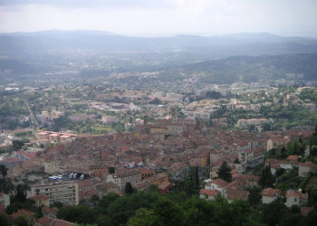 Панорамный вид в Грассе, Франция. Фото 2 – фотографии Франции