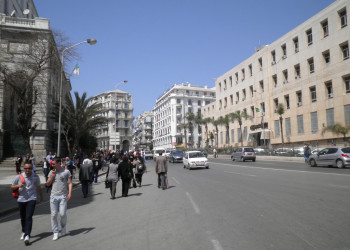 На улицах города Алжир – фотографии Алжира