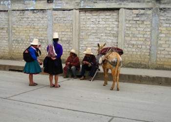 Колоритное население Кахамарки – фотографии Перу