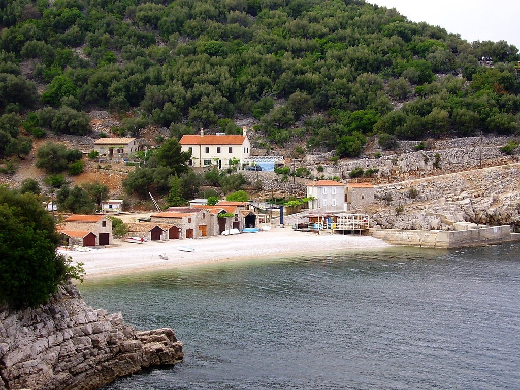 Пляж в Бели, Хорватия. Фото 1 – фотографии Хорватии