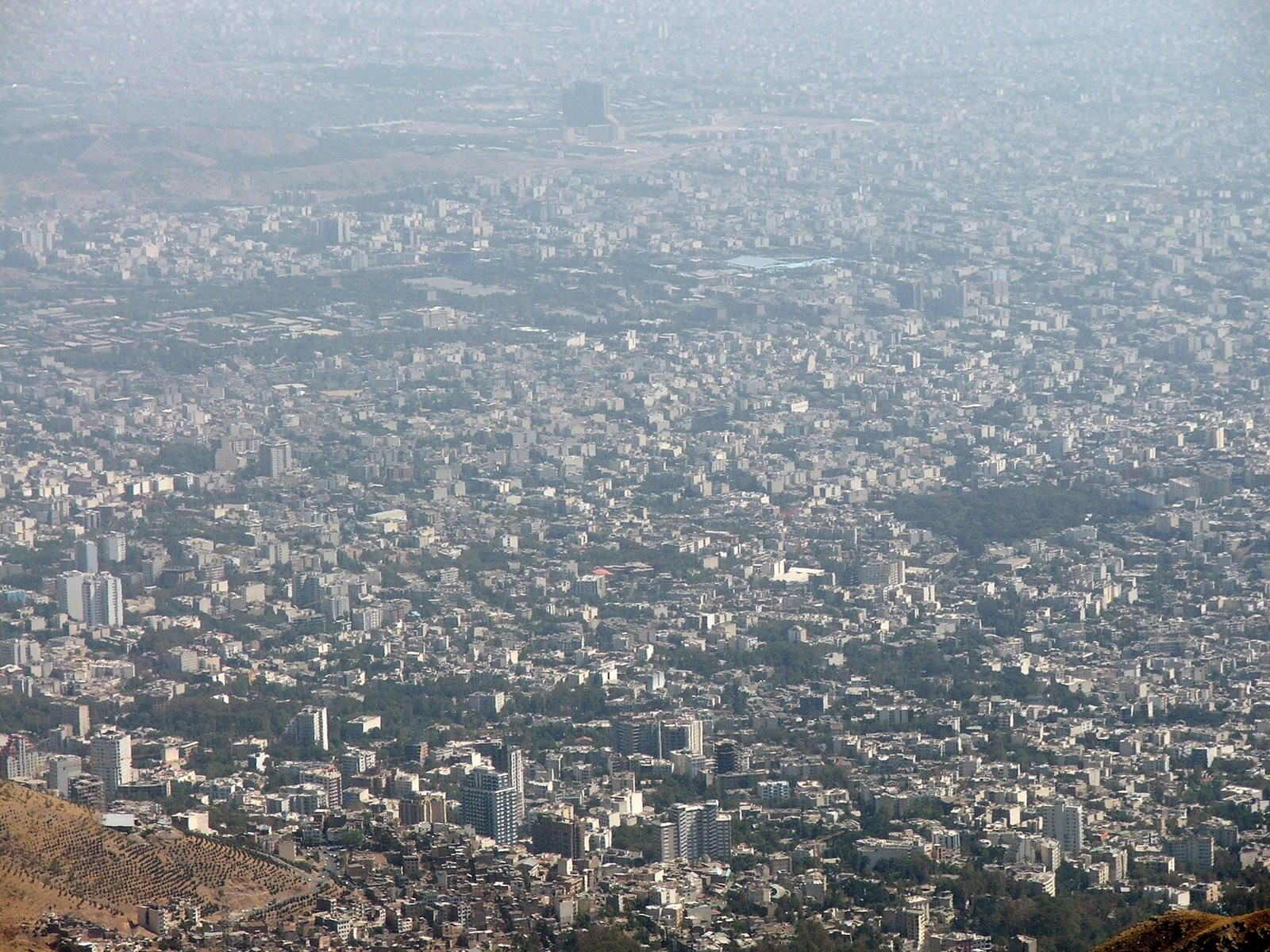 Панорамный вид города, Иран – фотографии Ирана
