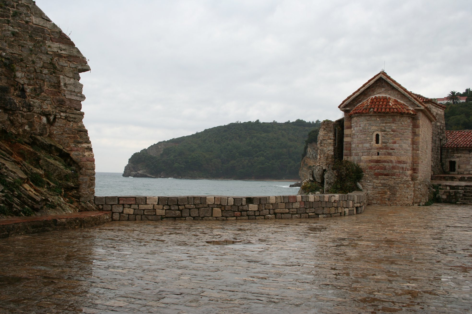 Набережная в Будва, Черногория. Фото 1 – фотографии Черногории