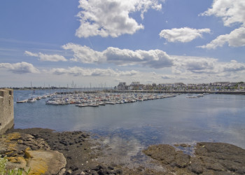 Яхты и катера в Конкарно, Франция. Фото 1 – фотографии Франции