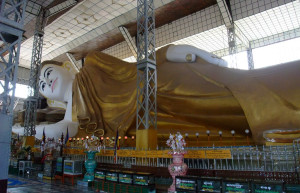 Статуя Будды Шветхальяуна – фотографии Мьянмы